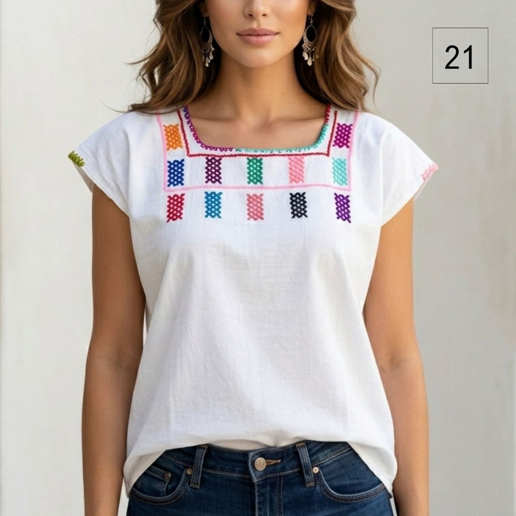 Blusa Esencia | Bordado a Mano en Manta Cruda
