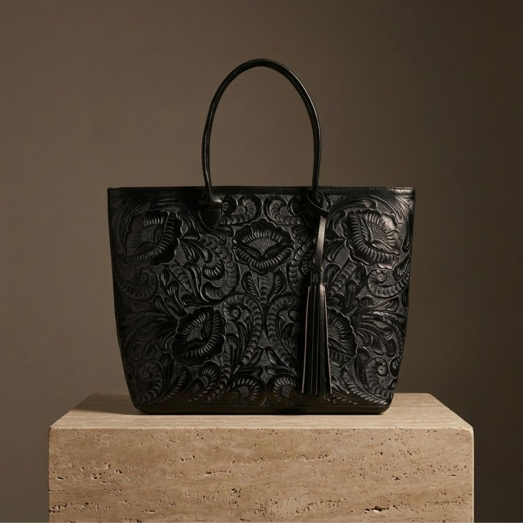 Bolso Tote Rafaela ✨ Pieza de Autor Cincelada a Mano