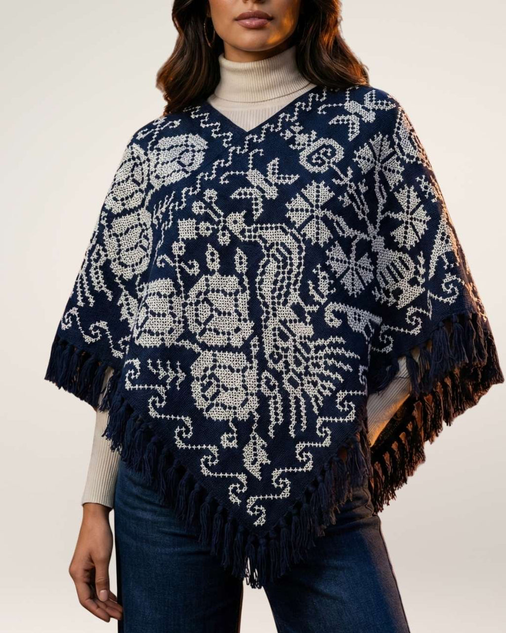 Mañanita Bordada | Quexquemitl