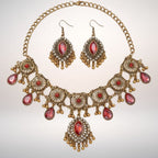 Set Marquesa – Collar y Pendientes en Bronce Envejecido