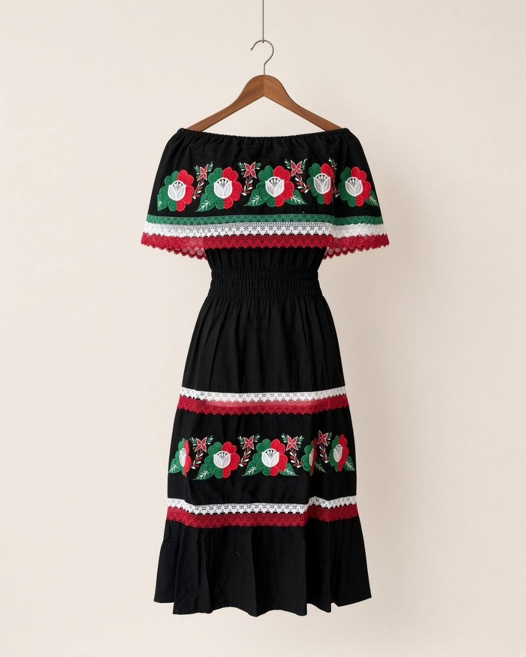 Vestido Campesino Flor Patria