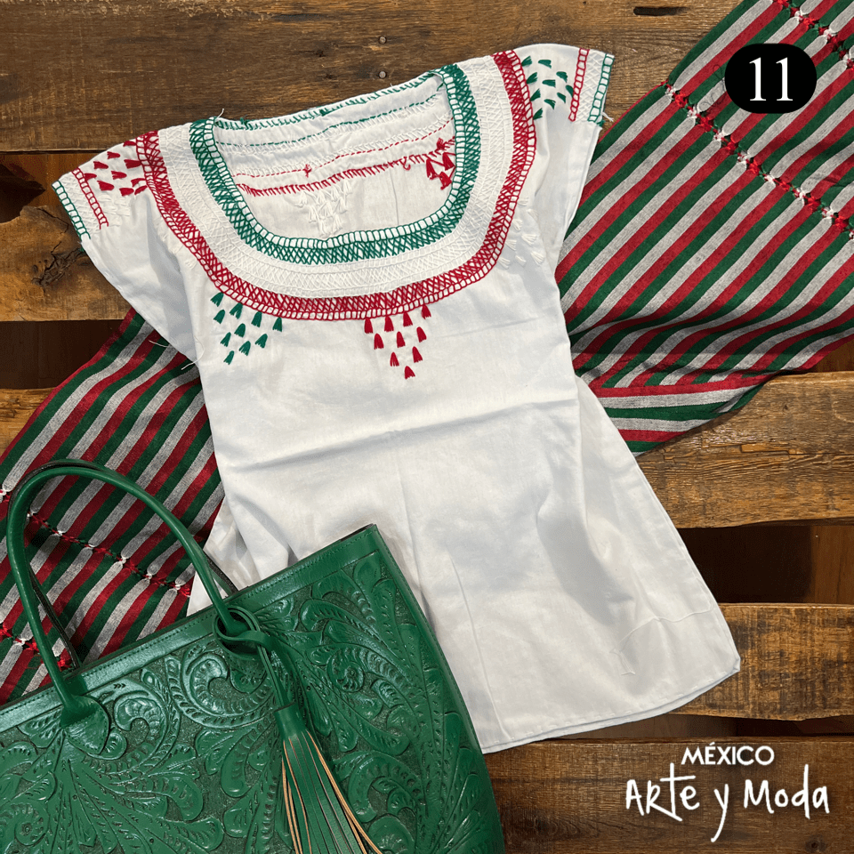 Blusa Chamula Patria - MÉXICO ARTE Y MODA - Blusa Bordada