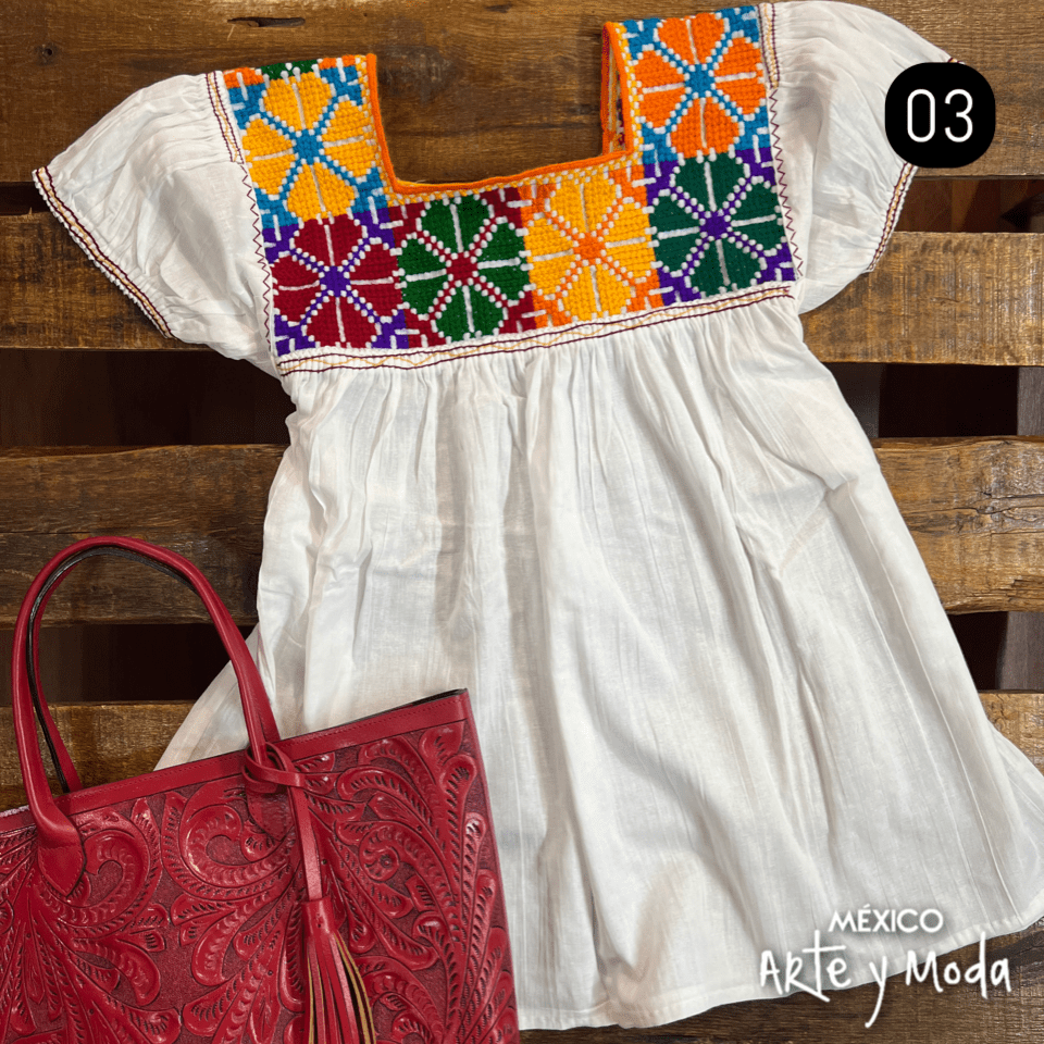 Blusa Estrella Abullonada - MÉXICO ARTE Y MODA - Blusa Bordada