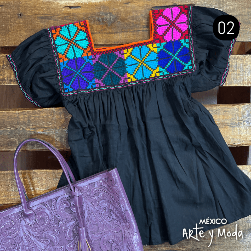 Blusa Estrella Abullonada - MÉXICO ARTE Y MODA - Blusa Bordada