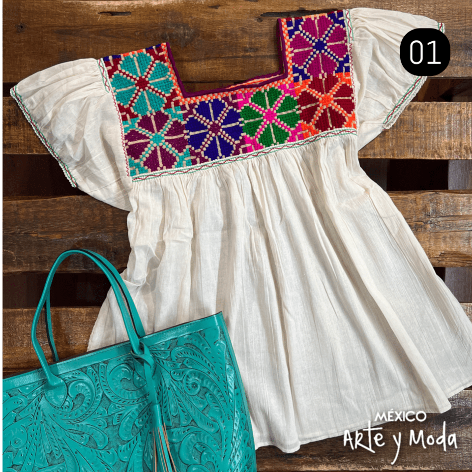 Blusa Estrella Abullonada - MÉXICO ARTE Y MODA - Blusa Bordada