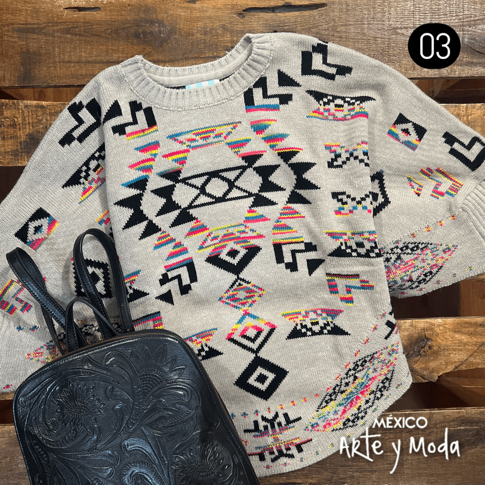 Capa de Punto - MÉXICO ARTE Y MODA - Capa Bordada