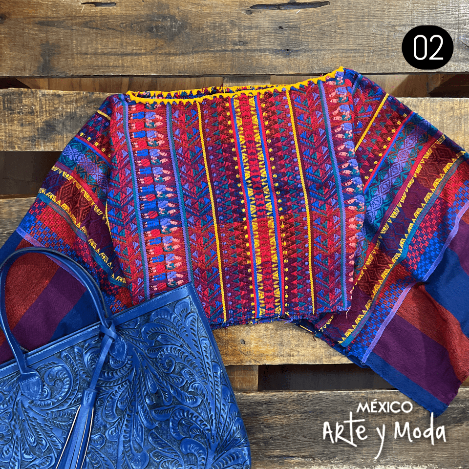 Capa Multiposicion Guate - MÉXICO ARTE Y MODA - Capa Bordada