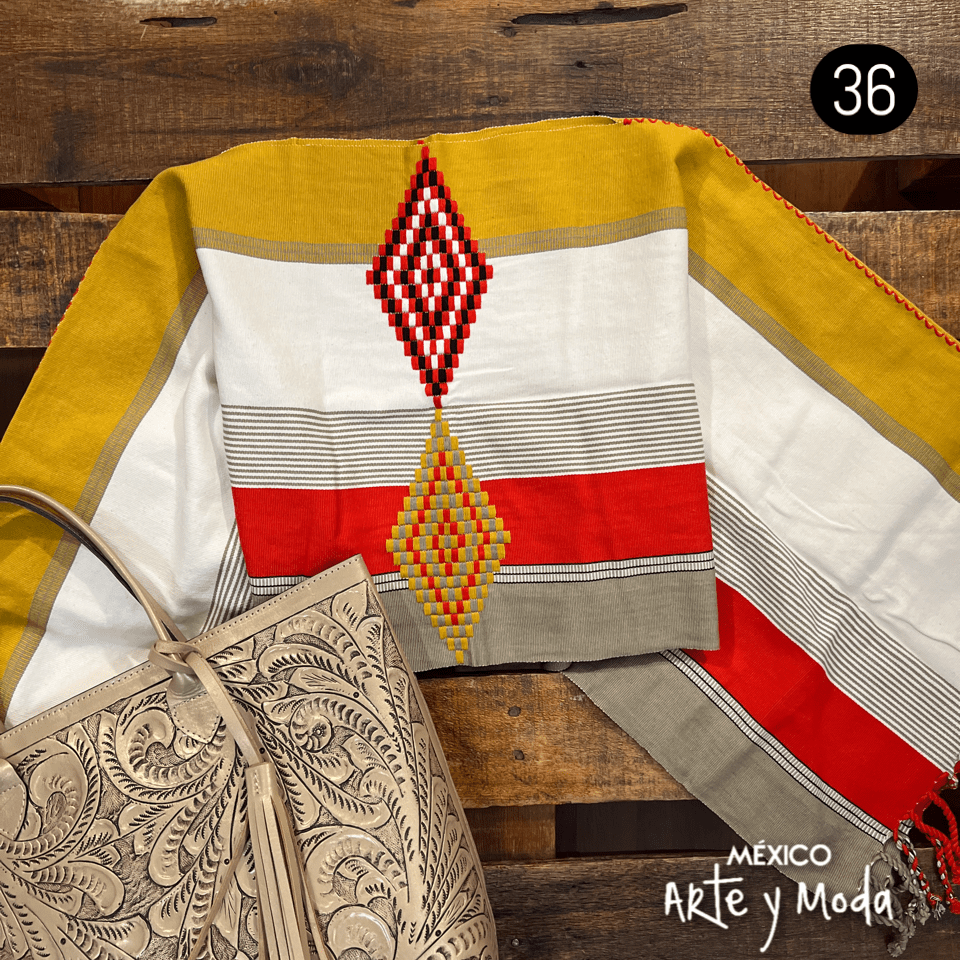 Capa Oxchuc - MÉXICO ARTE Y MODA - Capa Bordada