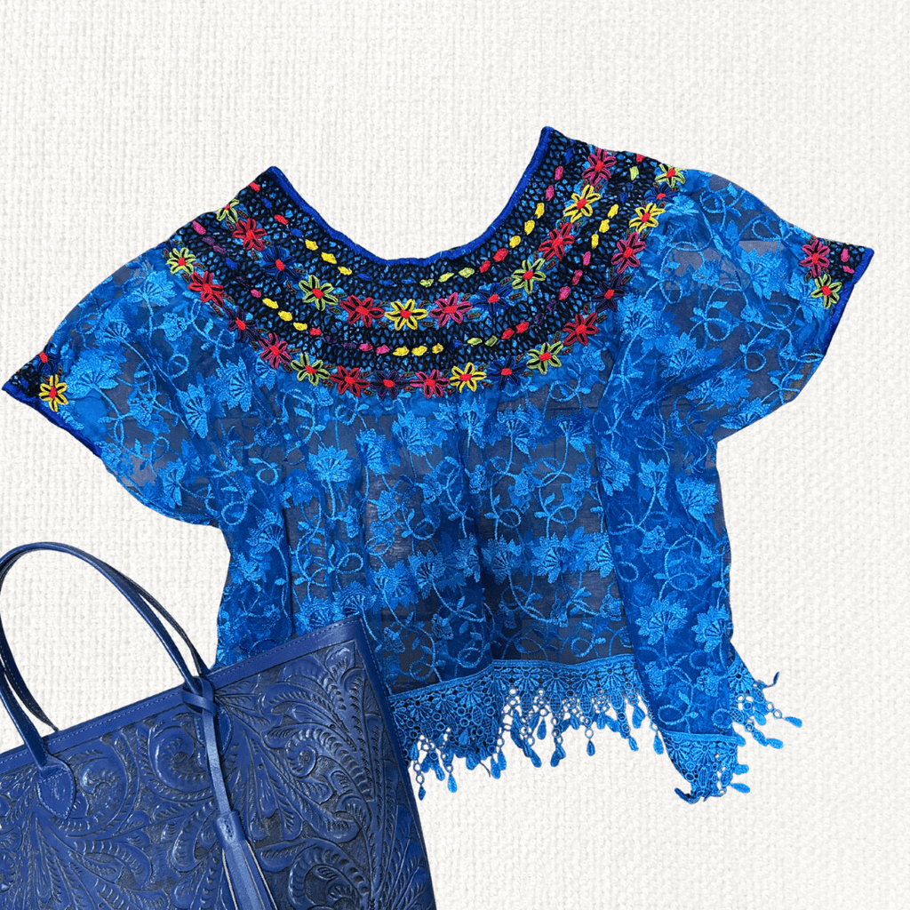 Huipil Cobanero Encaje - MÉXICO ARTE Y MODA - Blusa Bordada