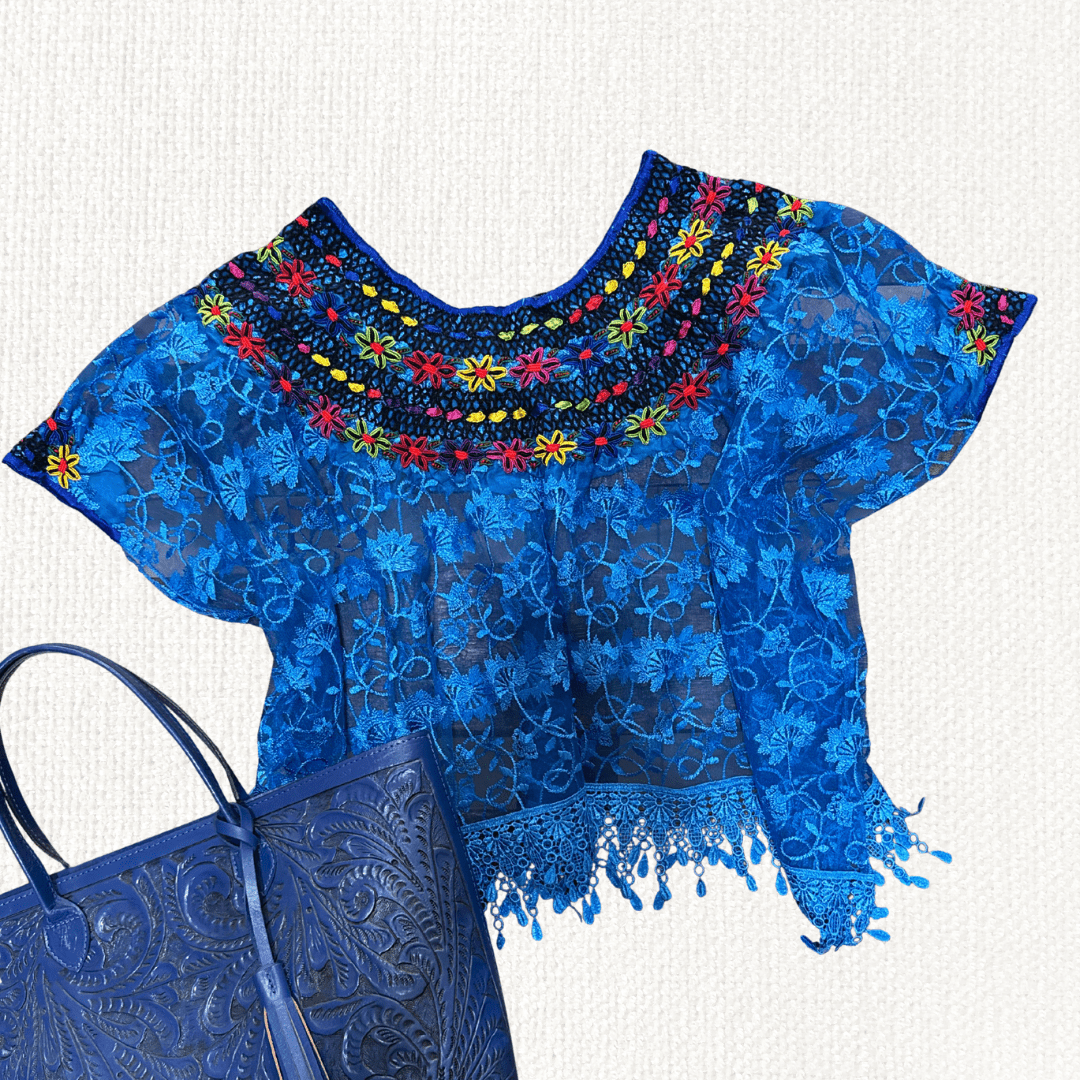 Huipil Cobanero Encaje - MÉXICO ARTE Y MODA - Blusa Bordada