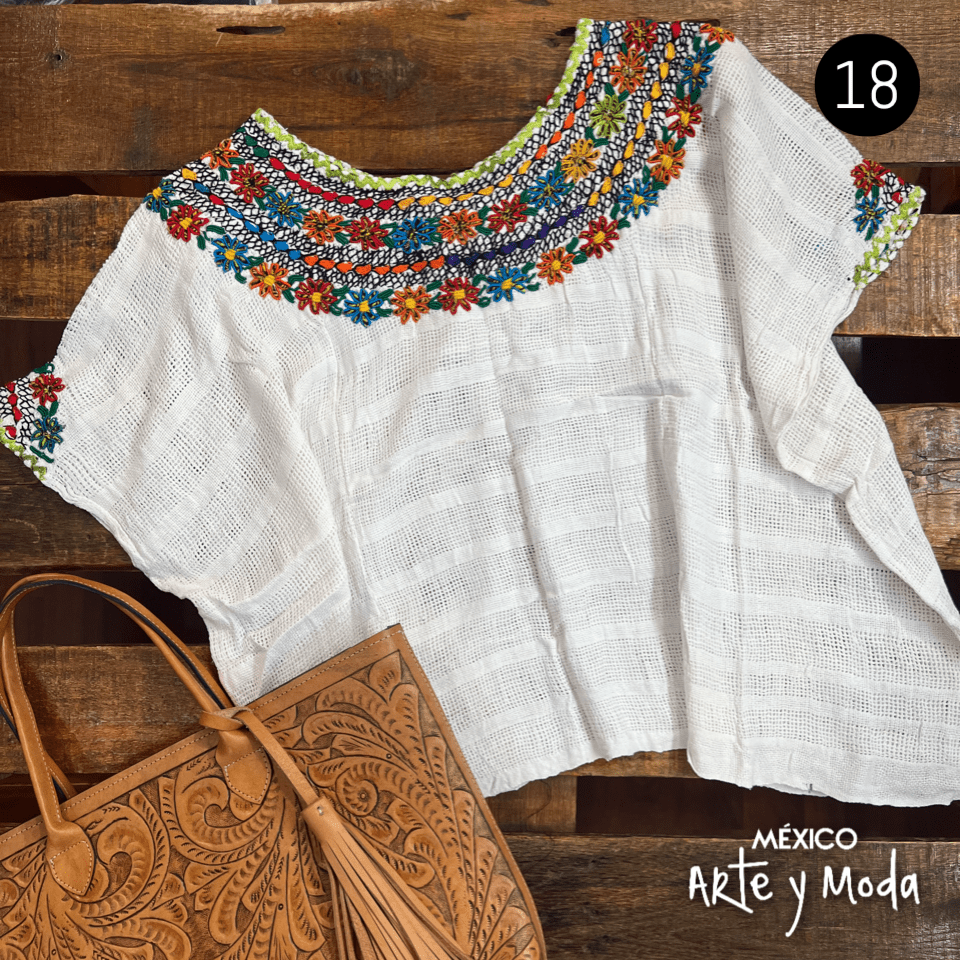 Huipil Rococo - MÉXICO ARTE Y MODA - Blusa Bordada