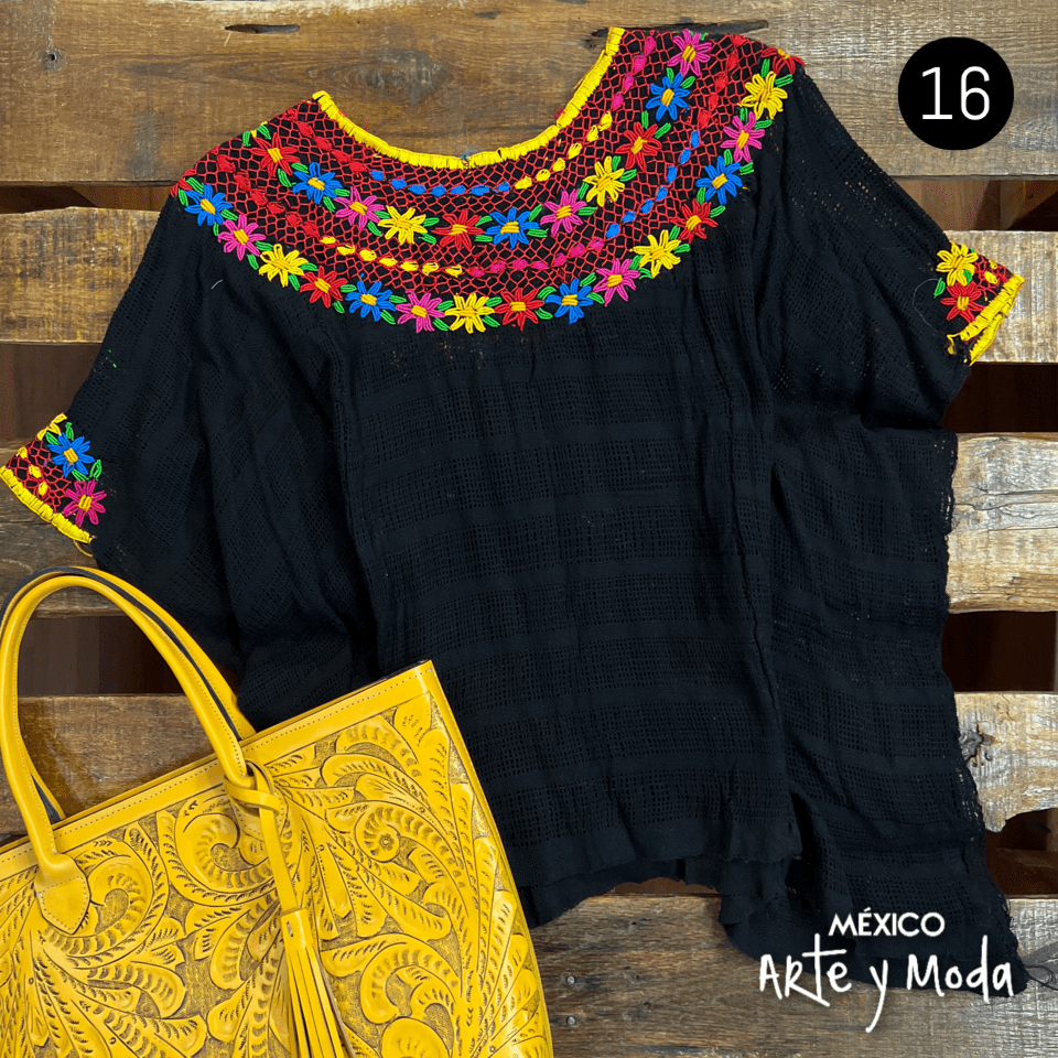 Huipil Rococo - MÉXICO ARTE Y MODA - Blusa Bordada