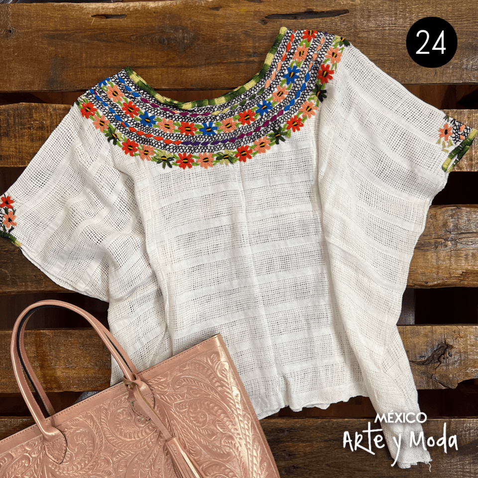 Huipil Rococo - MÉXICO ARTE Y MODA - Blusa Bordada