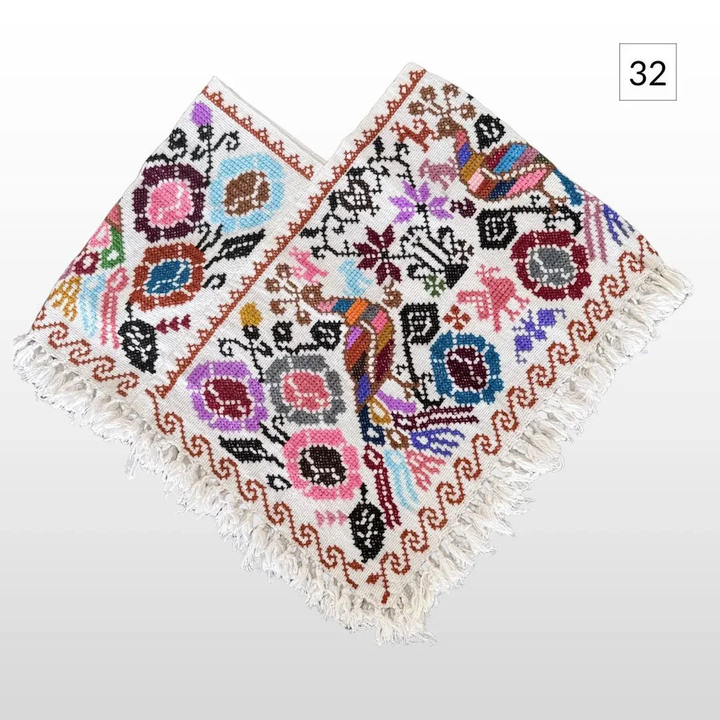 Mañanita Bordada | Quexquemitl - MÉXICO ARTE Y MODA - Mañanita