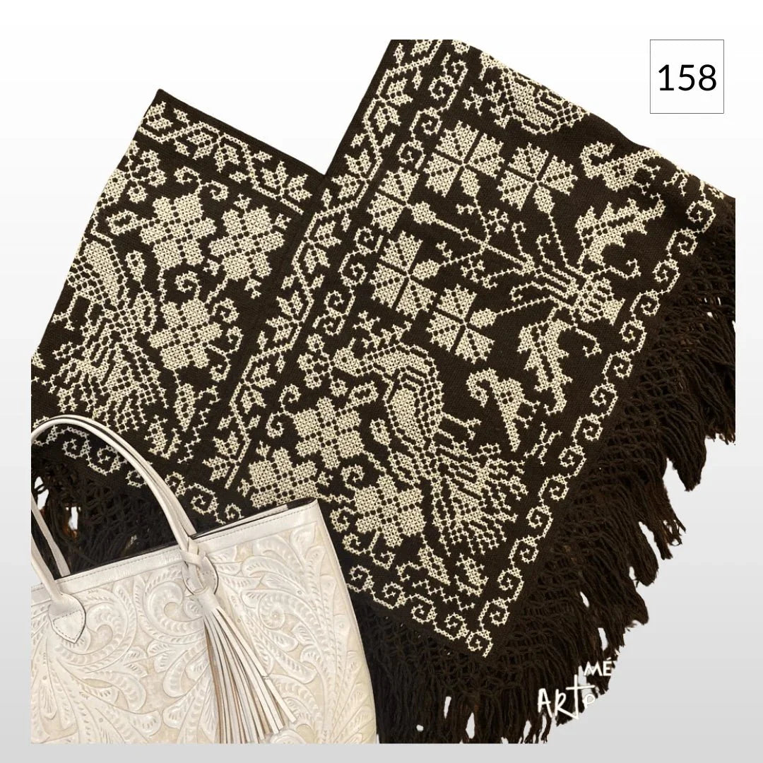 Mañanita Bordada | Quexquemitl - MÉXICO ARTE Y MODA - Mañanita