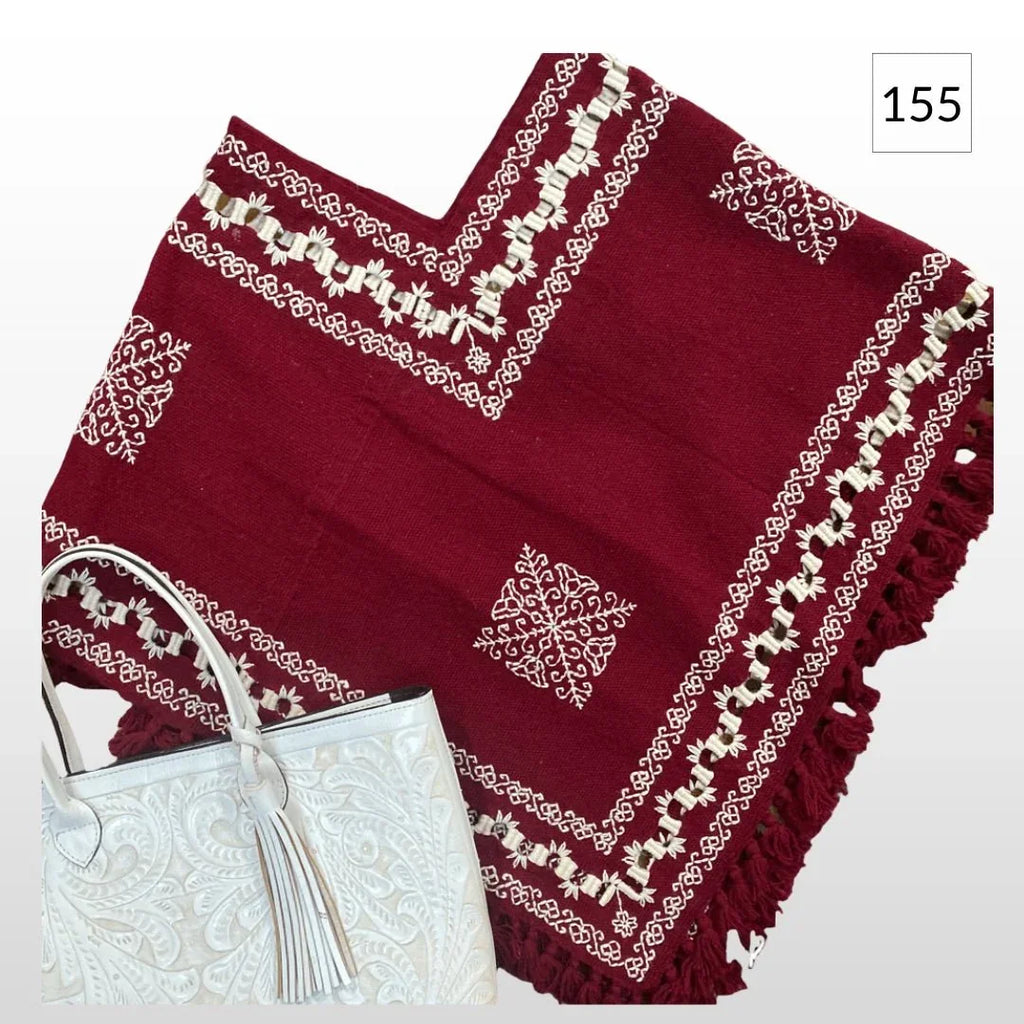 Mañanita Bordada | Quexquemitl - MÉXICO ARTE Y MODA - Mañanita