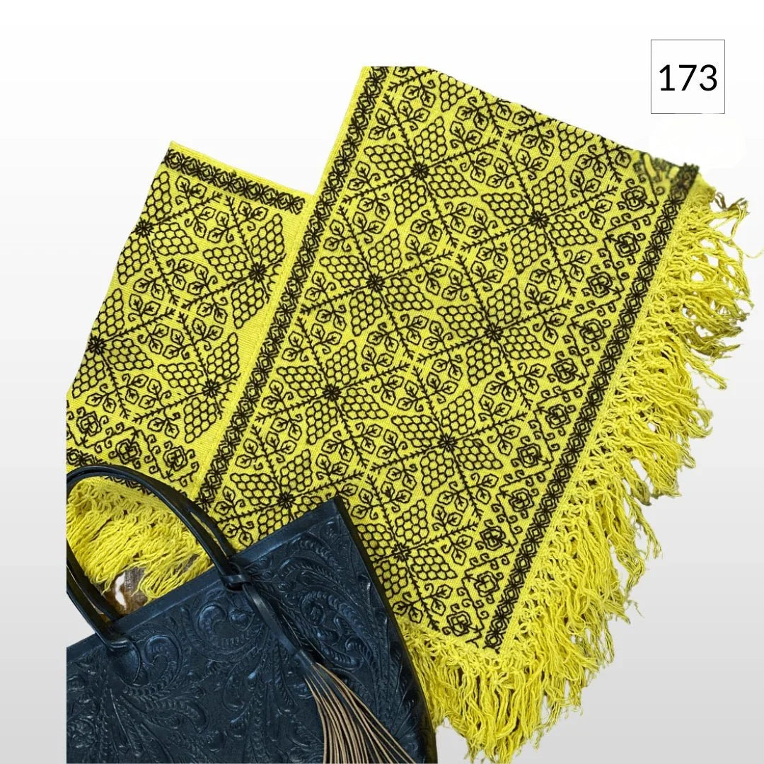 Mañanita Bordada | Quexquemitl - MÉXICO ARTE Y MODA - Mañanita