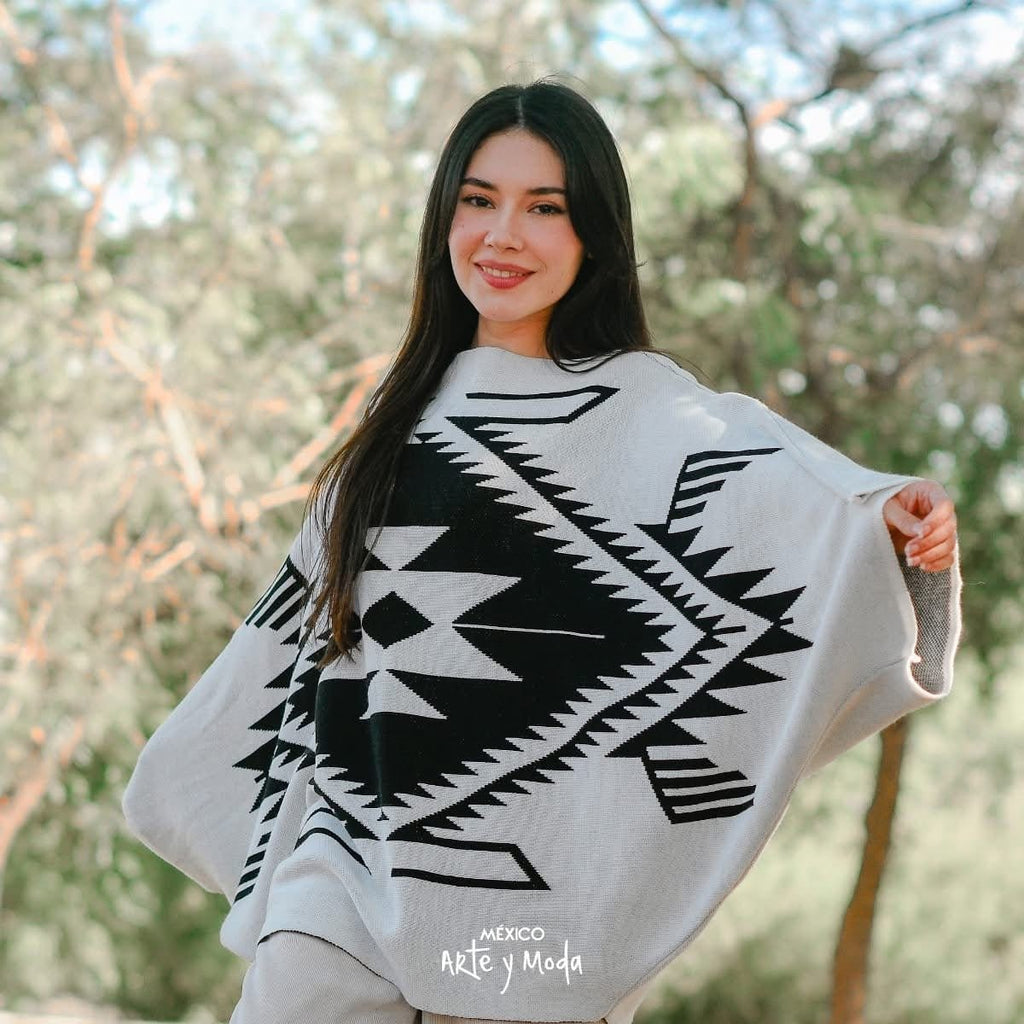 Poncho de Punto Tribal - MÉXICO ARTE Y MODA - Sudaderas y Suéteres
