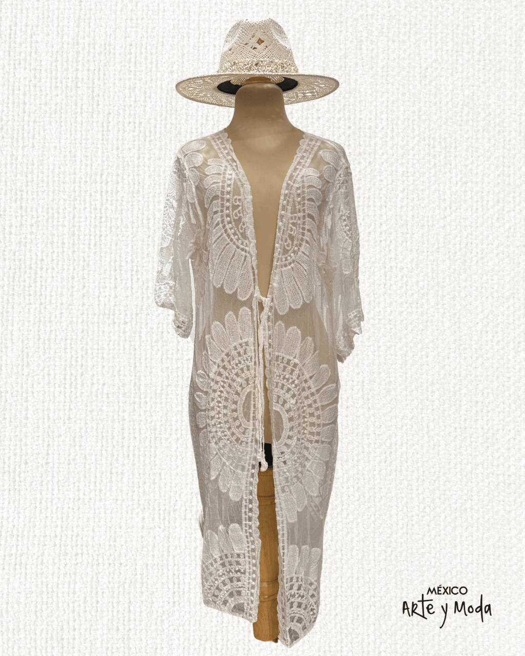 Salida de Baño Tul Bordado - MÉXICO ARTE Y MODA - Salida de Baño