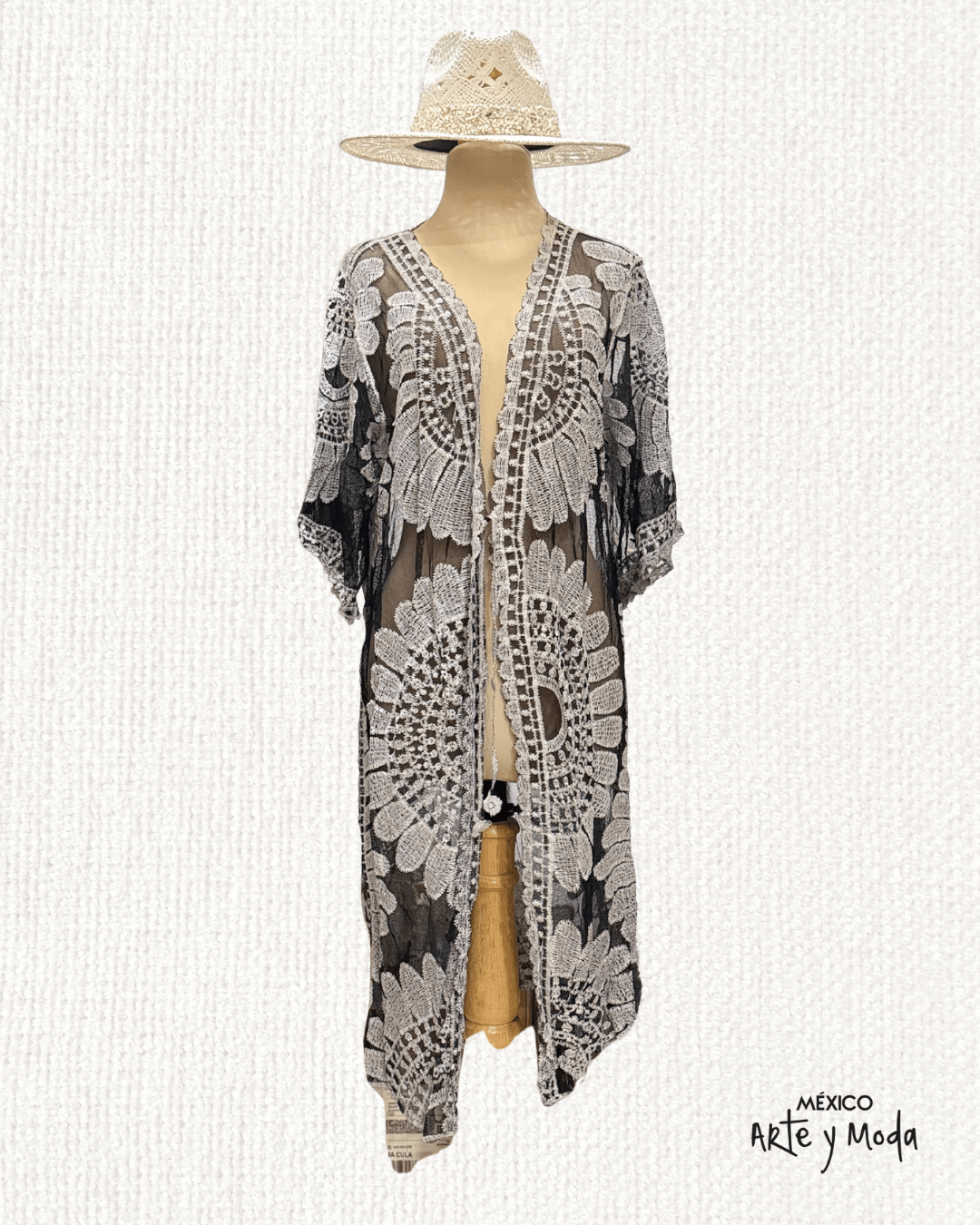 Salida de Baño Tul Bordado - MÉXICO ARTE Y MODA - Salida de Baño