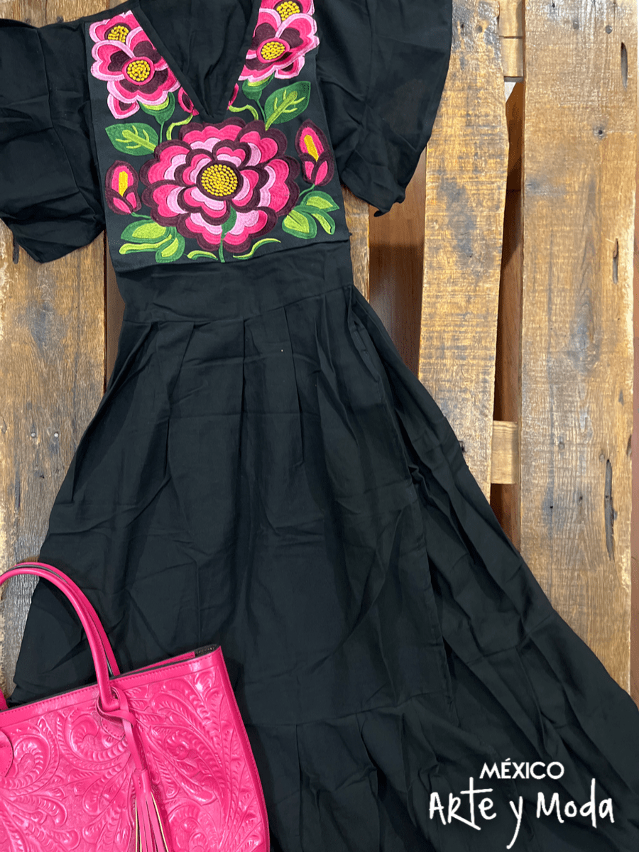 Vestido Carolina Zinac - MÉXICO ARTE Y MODA - Vestido Bordado