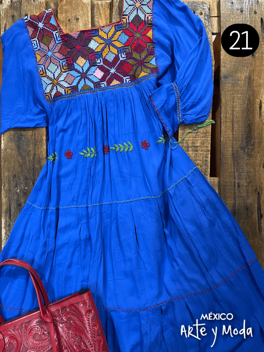 Vestido Estrella Rayon - MÉXICO ARTE Y MODA - Vestido Bordado