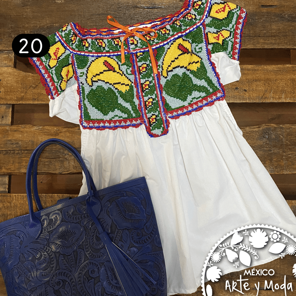 Chatina Blouse 020 110 cm bust x 72 cm length