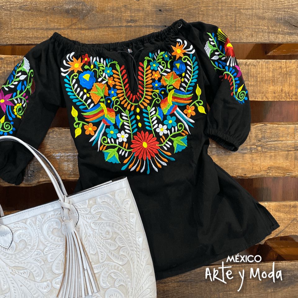 Blusa Poblana - MÉXICO ARTE Y MODA - Blusa Bordada