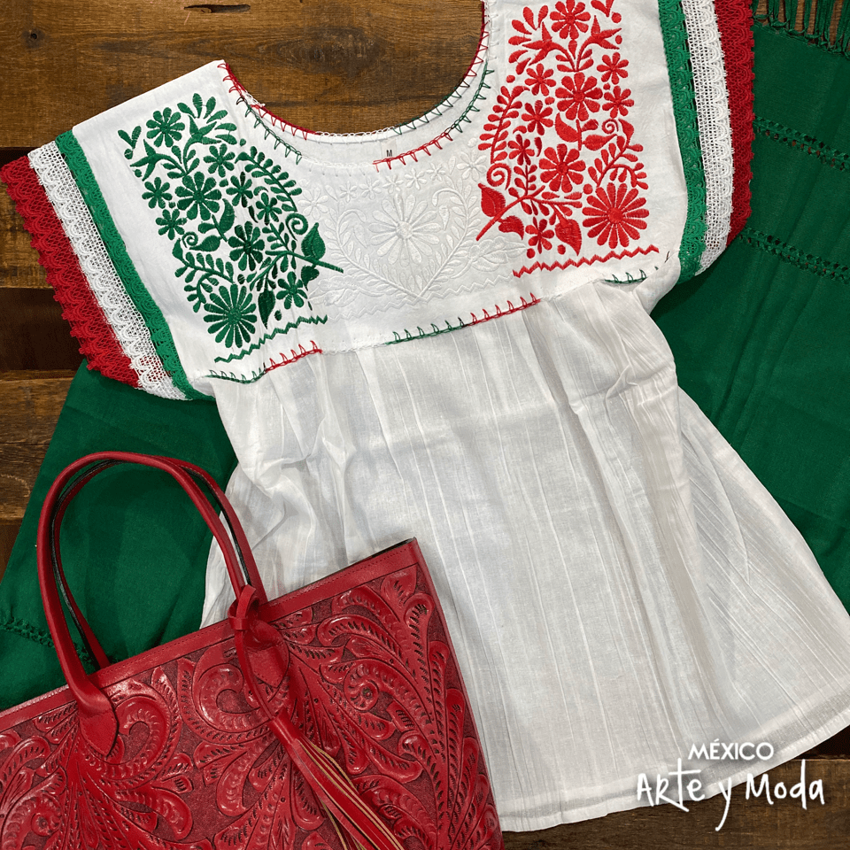 Blusa Tehuacan Patria - MÉXICO ARTE Y MODA - Blusa Bordada