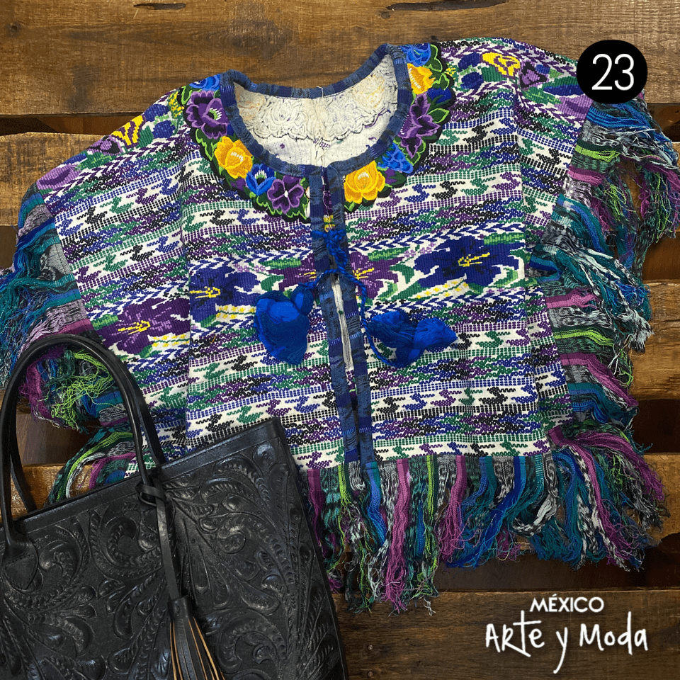 Capa Guate Antigua - MÉXICO ARTE Y MODA - Capa Bordada