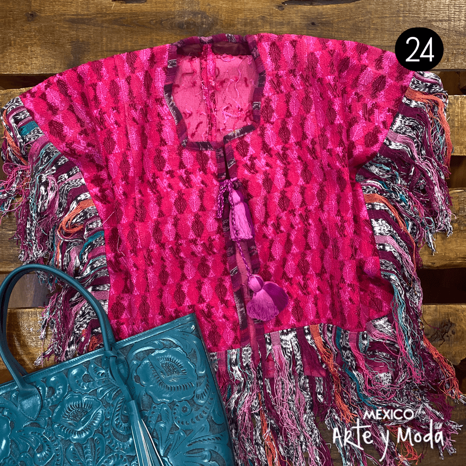 Capa Guate Antigua - MÉXICO ARTE Y MODA - Capa Bordada