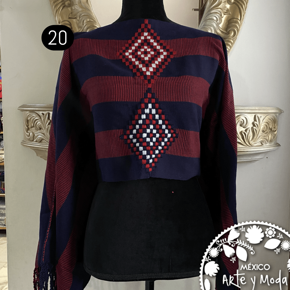 Capa Oxchuc - MÉXICO ARTE Y MODA - Capa Bordada