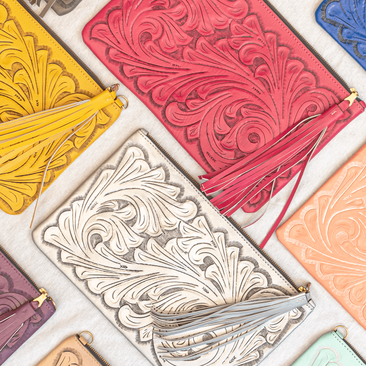 Clutch Flecos Piel - MÉXICO ARTE Y MODA - Clutch de Piel