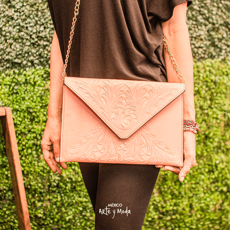 Clutch Sobre Piel - MÉXICO ARTE Y MODA - Clutch de Piel