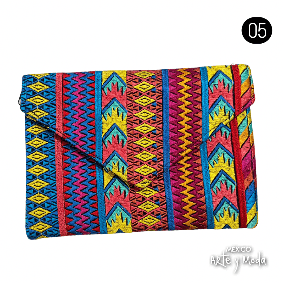 Clutch Tulum Bordado - MÉXICO ARTE Y MODA - Clutch Bordado