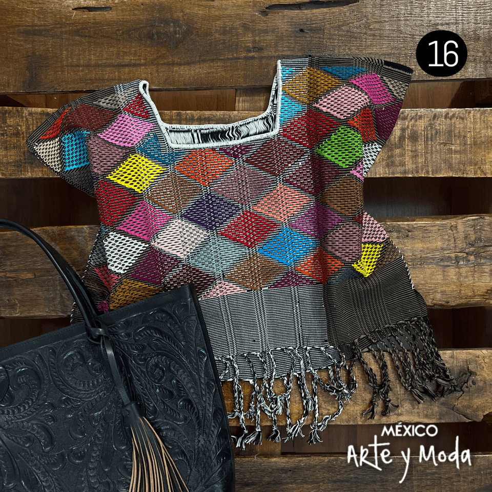 Crop Top Telar Rombos - MÉXICO ARTE Y MODA - Blusa Bordada