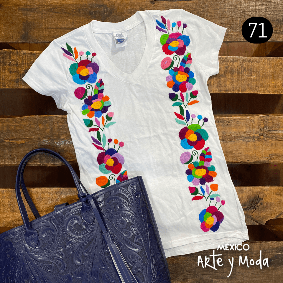 Playera Tehuacán Bordado Fino - MÉXICO ARTE Y MODA - Playera Bordada