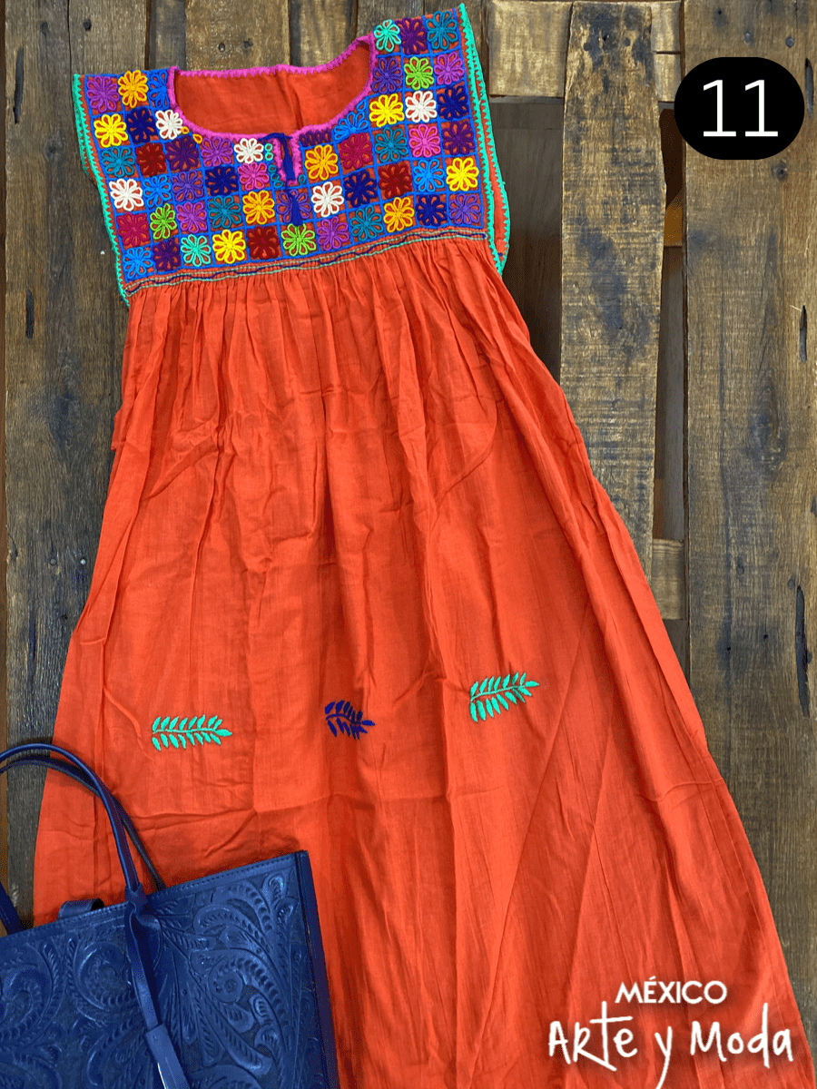 Tunica Flor Rococo - MÉXICO ARTE Y MODA - Vestido Bordado