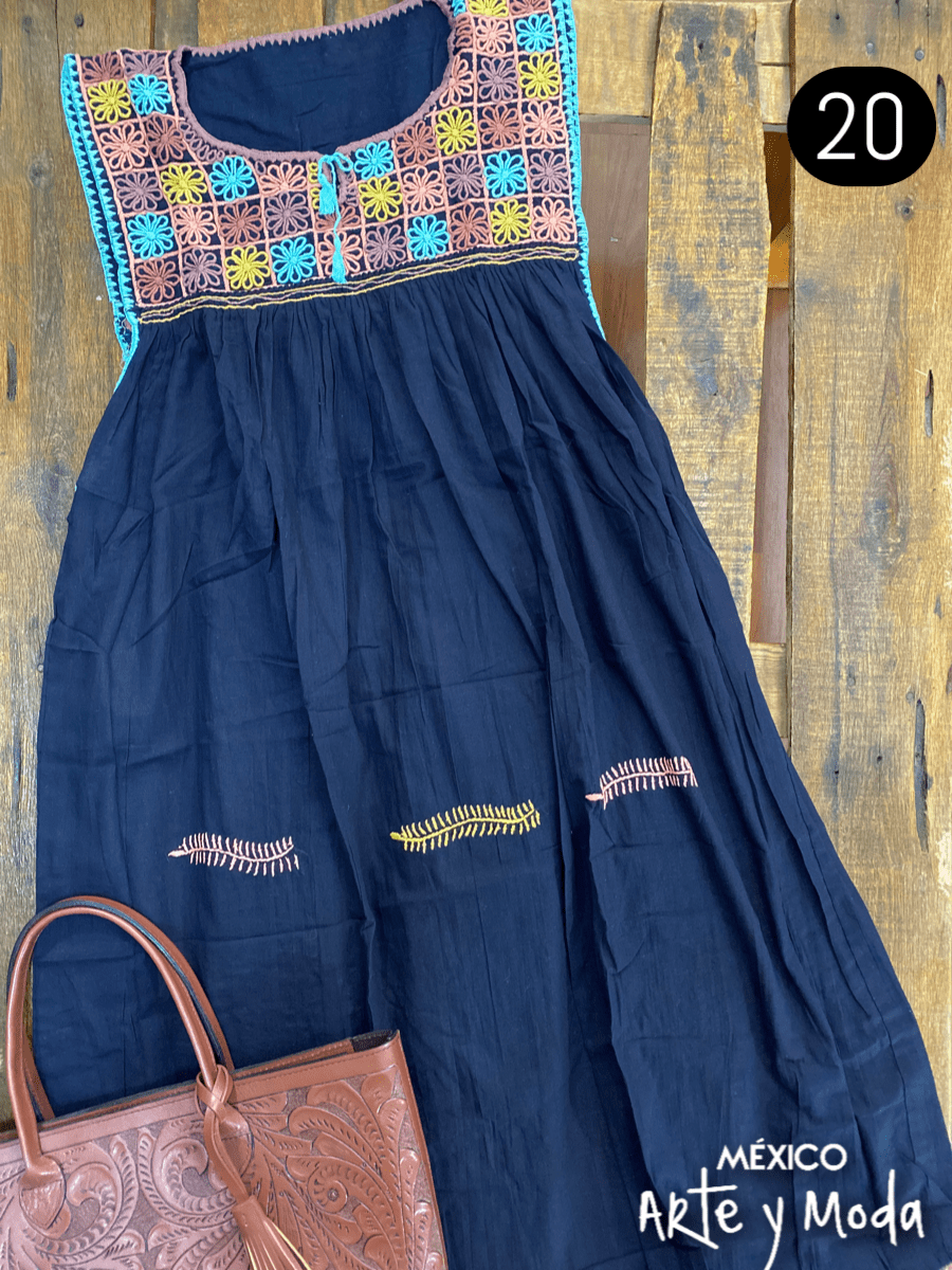 Tunica Flor Rococo - MÉXICO ARTE Y MODA - Vestido Bordado