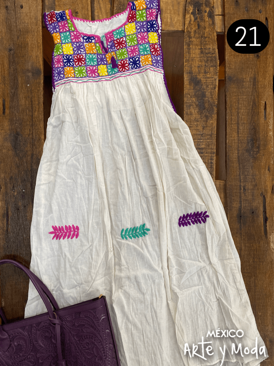 Tunica Flor Rococo - MÉXICO ARTE Y MODA - Vestido Bordado