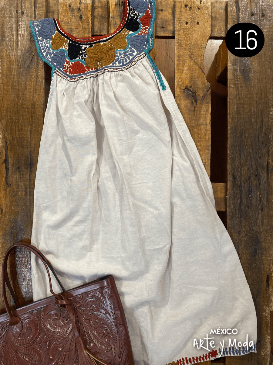 Vestido Aguacatenango Lino - MÉXICO ARTE Y MODA - Vestido Bordado