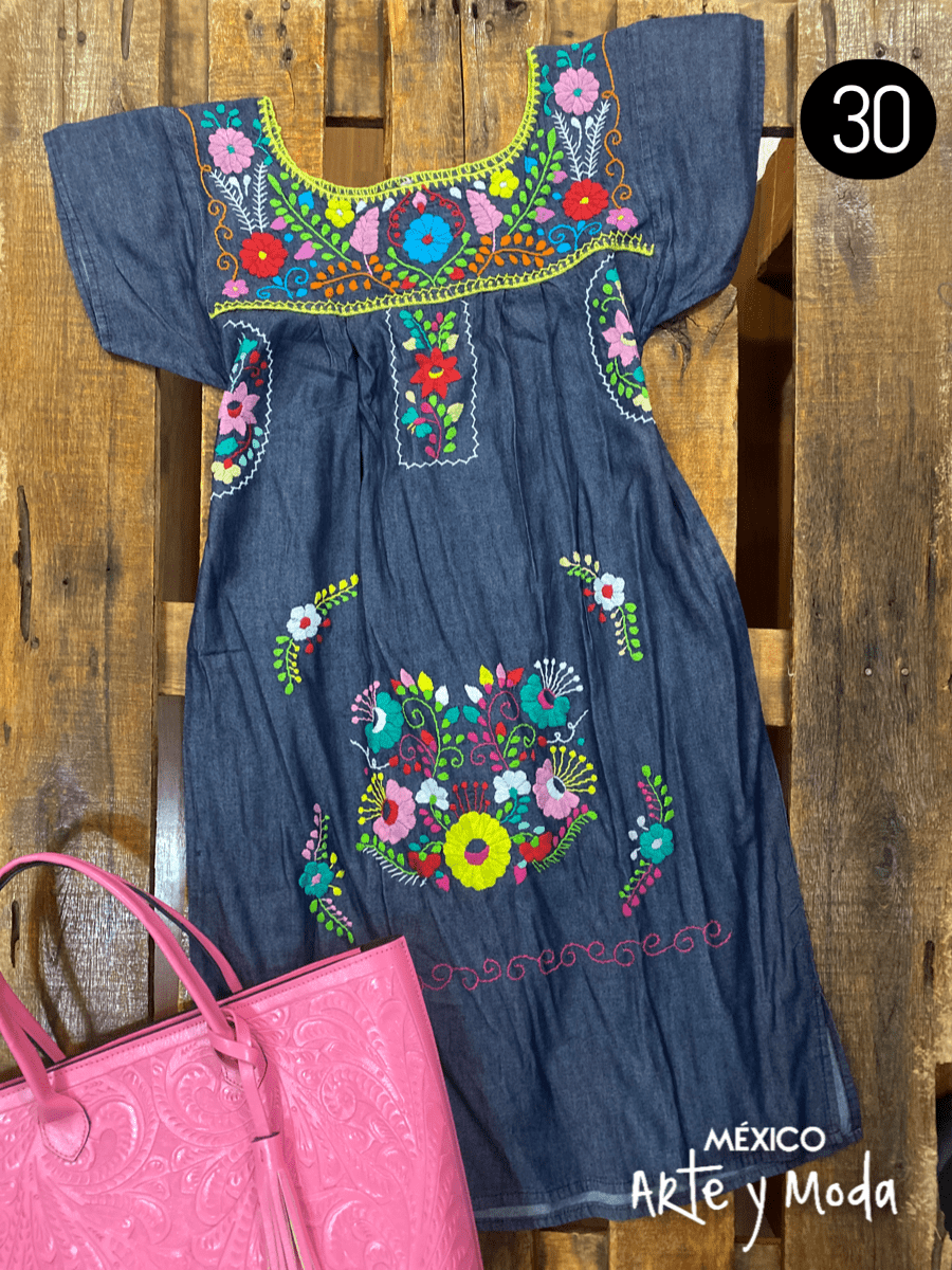 Vestido Coco Mezclilla - MÉXICO ARTE Y MODA - Vestido Bordado
