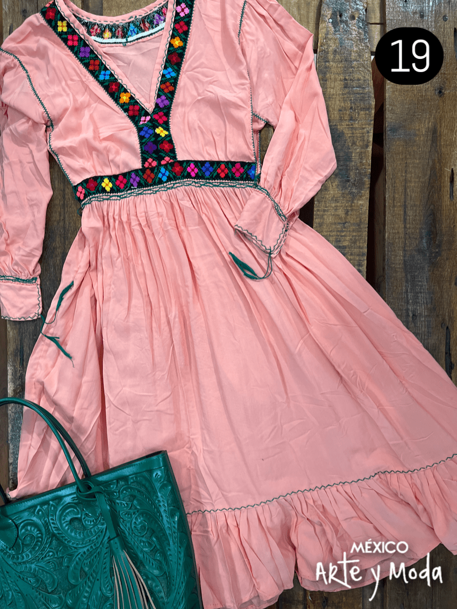 Vestido Cruz Rayon - MÉXICO ARTE Y MODA - Vestido Bordado