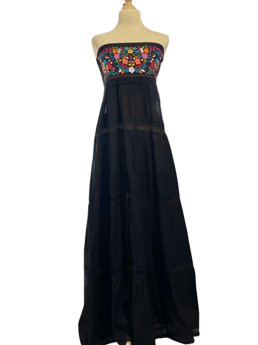 Vestido Flor del Campo - MÉXICO ARTE Y MODA - Vestido Bordado