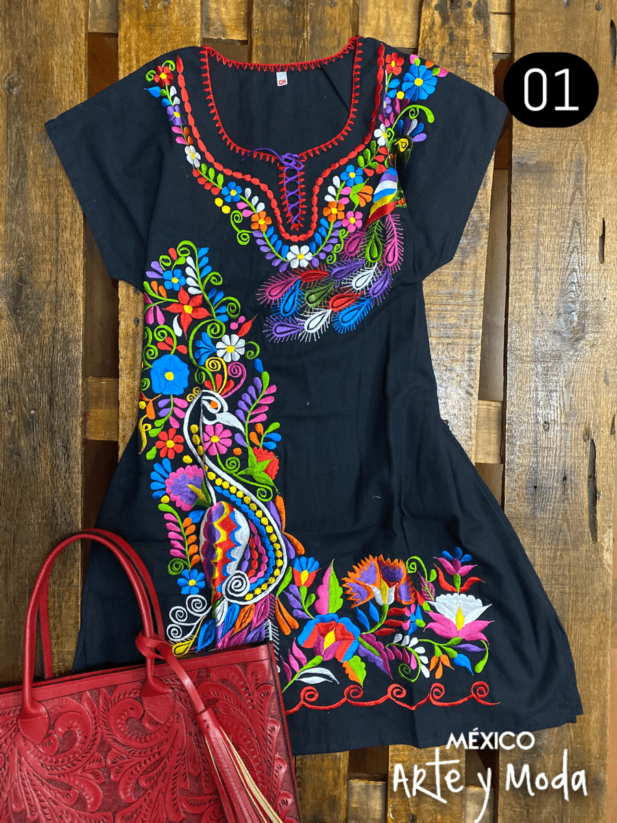 Vestido Kimono Pavorreal - MÉXICO ARTE Y MODA - Vestido Bordado