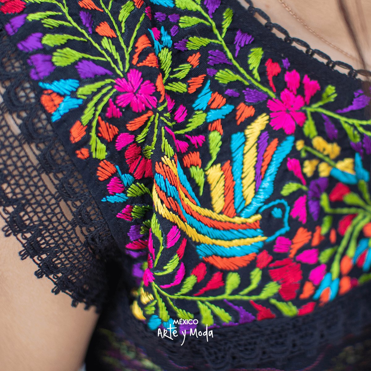 Vestido Telar Paloma - MÉXICO ARTE Y MODA - Vestido Bordado
